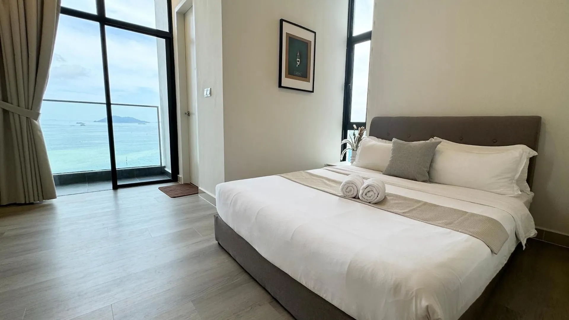 Apartment The Shore Cbd Kota Kinabalu By Laxzone Suite Malaysia