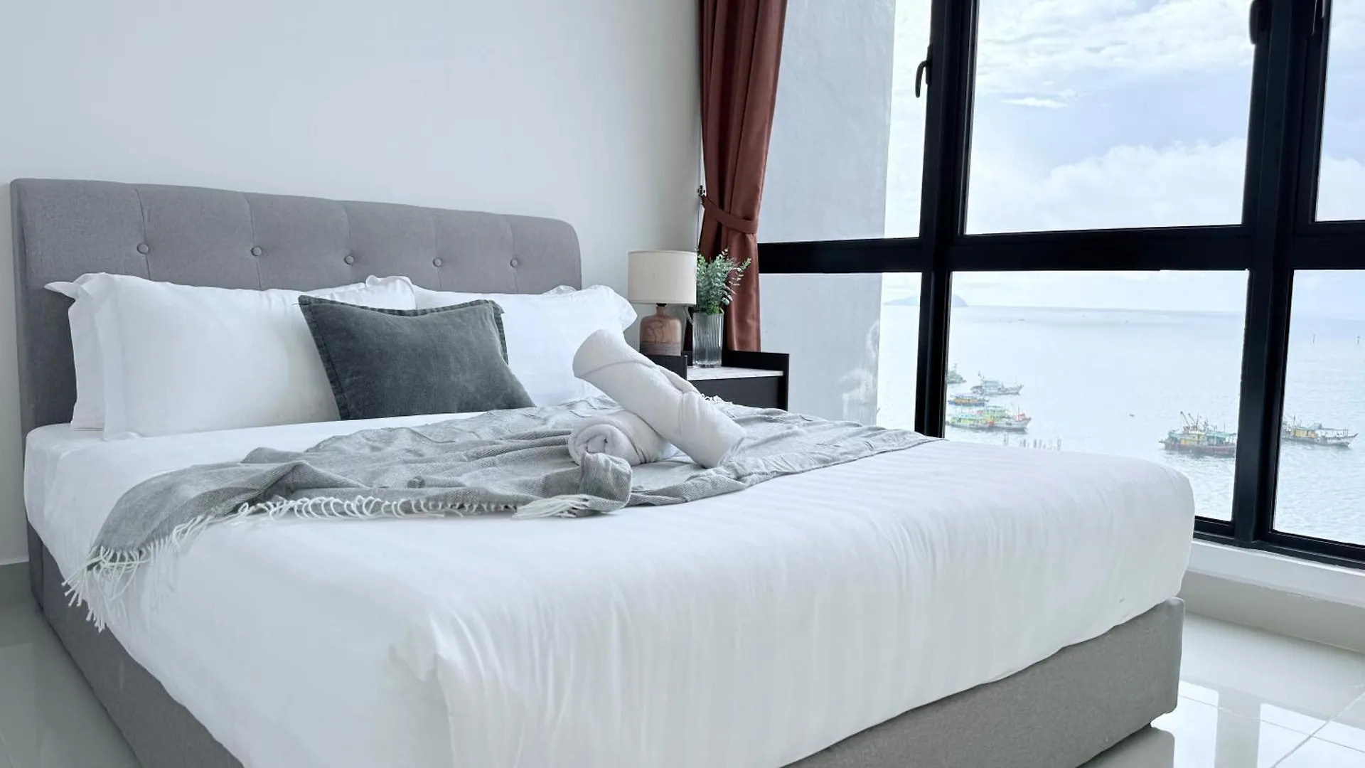 The Shore Cbd Kota Kinabalu By Laxzone Suite Appartement
